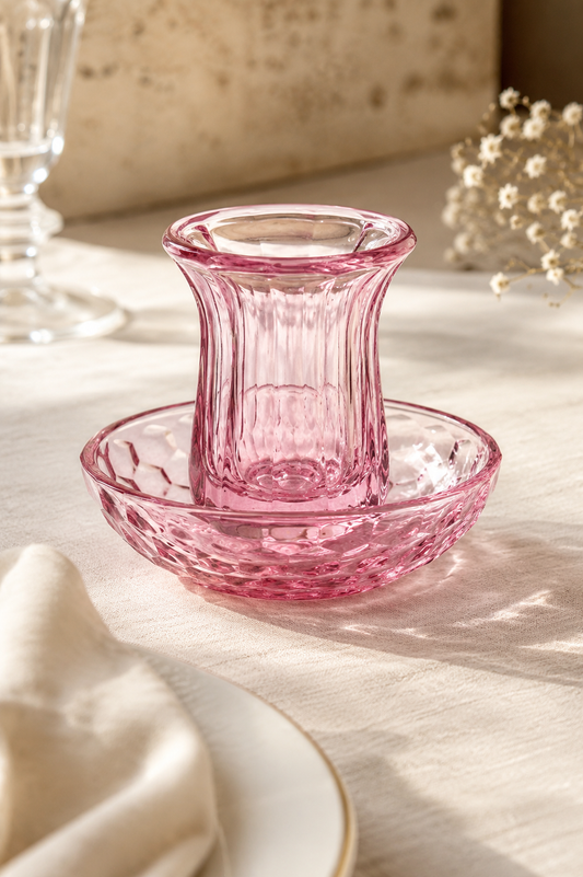 Verre à kiddouch rose transparent avec soucoupe